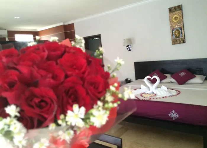 Melasti & كوتا